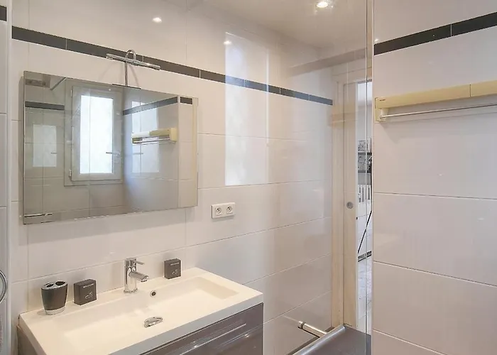 Frgk - Surcouf 'palm ' Ac Wifi High Speed Daire *